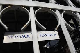  Blanchiment d’argent : les deux fondateurs du cabinet d’avocats Mossack Fonseca écopent 12 ans de prison 